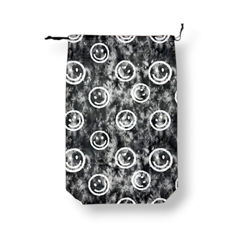 Grunge Smiley Mesh Laundry Bag